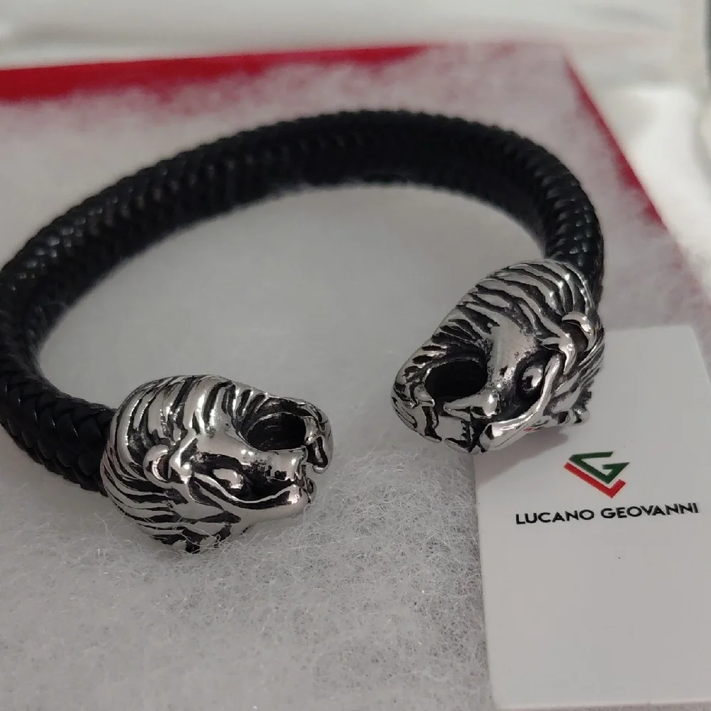 Black Bracelet with Silver Lion Heads